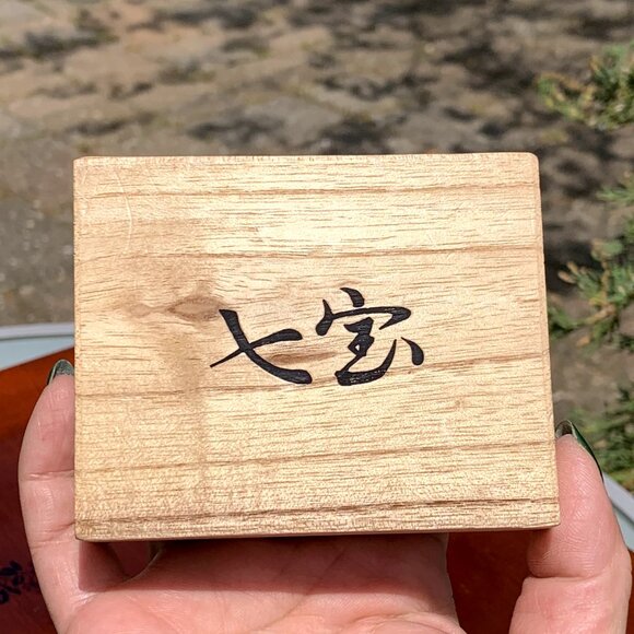 Vtg Asian Lily Floral Cloisonne Necklace and Screw Back Earring Set - Picture 11 of 13